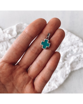 ( D939V ) Dije cruz del Equilibrio Verde Mini A.Q.
