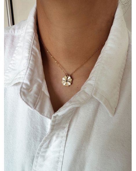 ( GS118 ) Collar con Corazones con Nacar y Cubic GOLD
