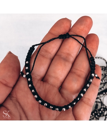 ( P109N ) Pulseras Macrame Negra