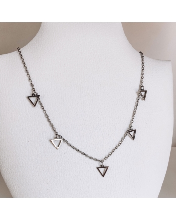 ( S421 ) Collar con Triangulos A.Q.