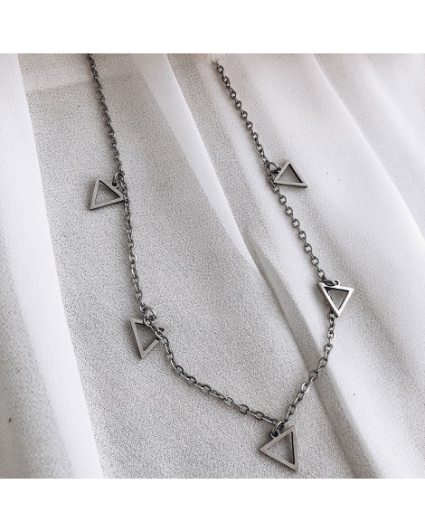 ( S421 ) Collar con Triangulos A.Q.