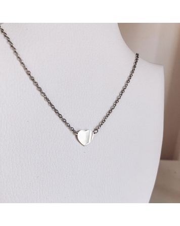 ( S423 ) Collar con Corazón A.Q.